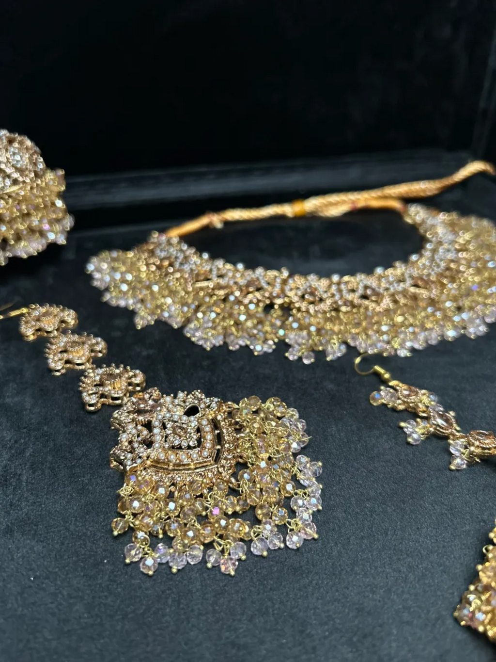 Baby Pink & Gold Bridal Jewellery Set - Jewelsbyrani