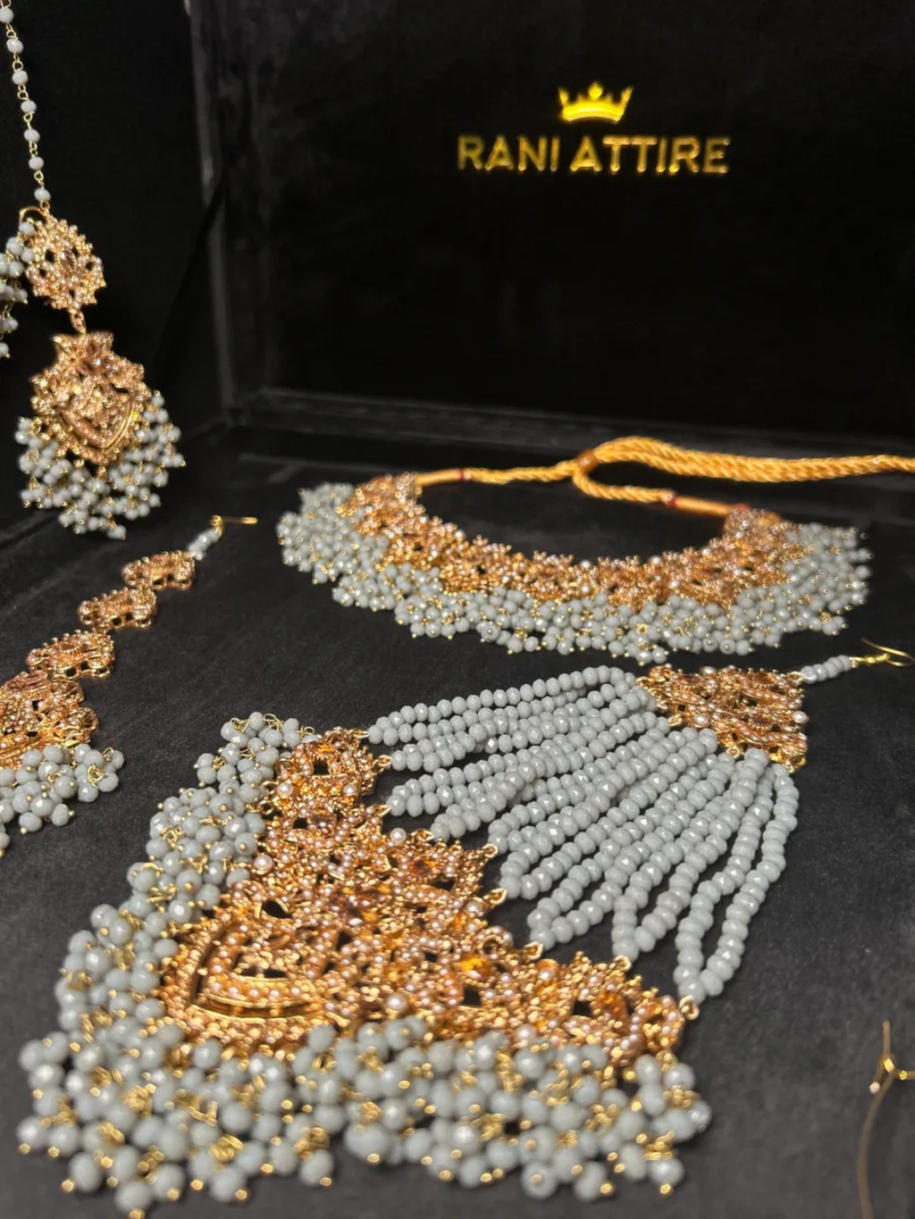 Grey & Gold Bridal Set - Jewelsbyrani