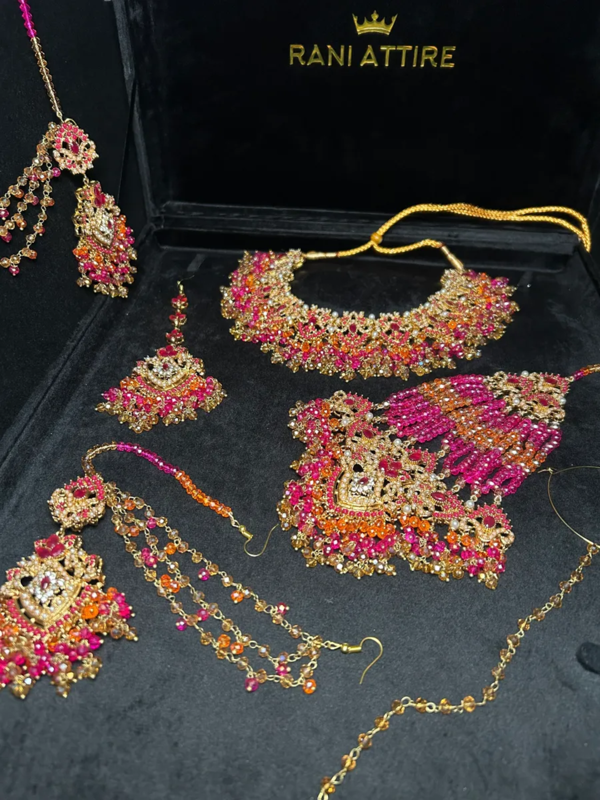 Hot Pink, Gold & Orange necklace set, with heavily beaded earrings & tikka