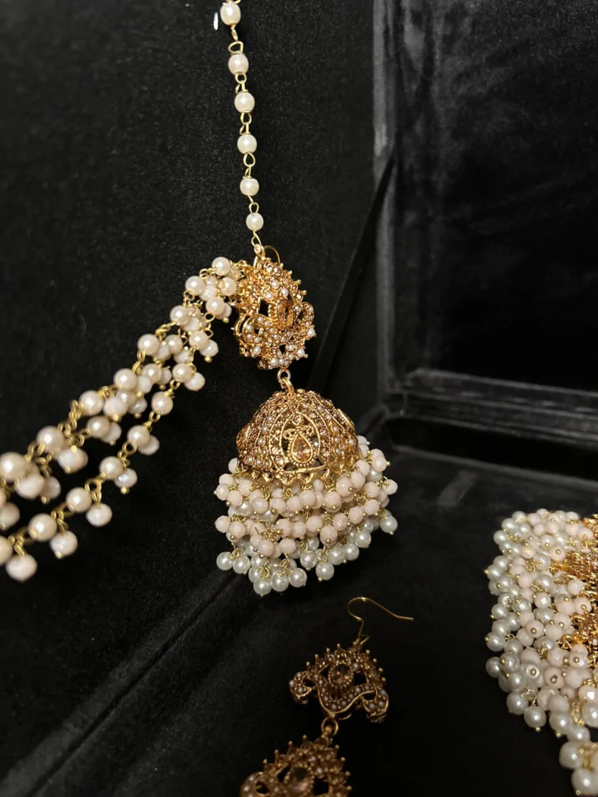 Bisque Beige, Gold With pearls Bridal Set