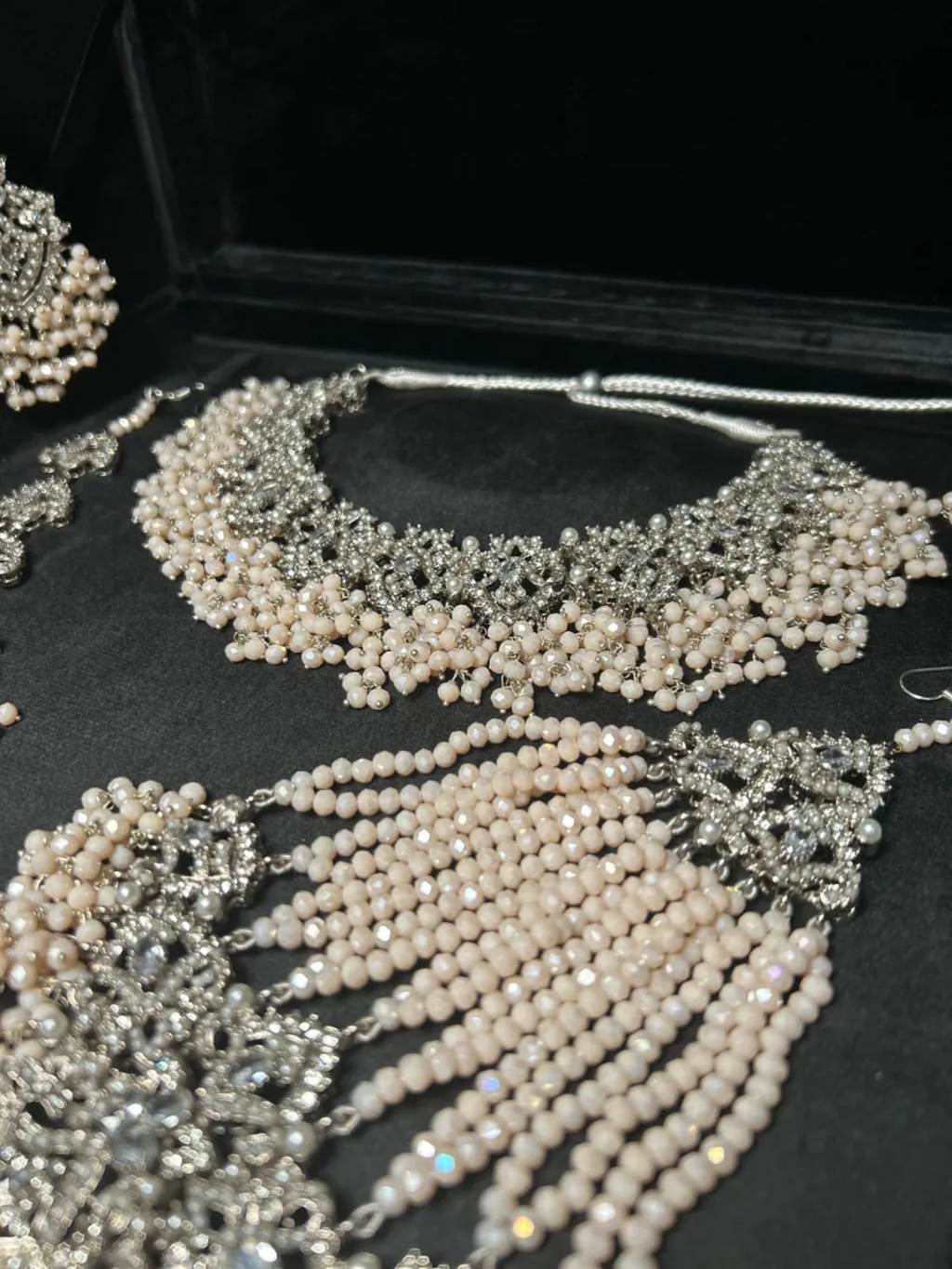 Bisque Beige & Silver Bridal Set - Jewelsbyrani