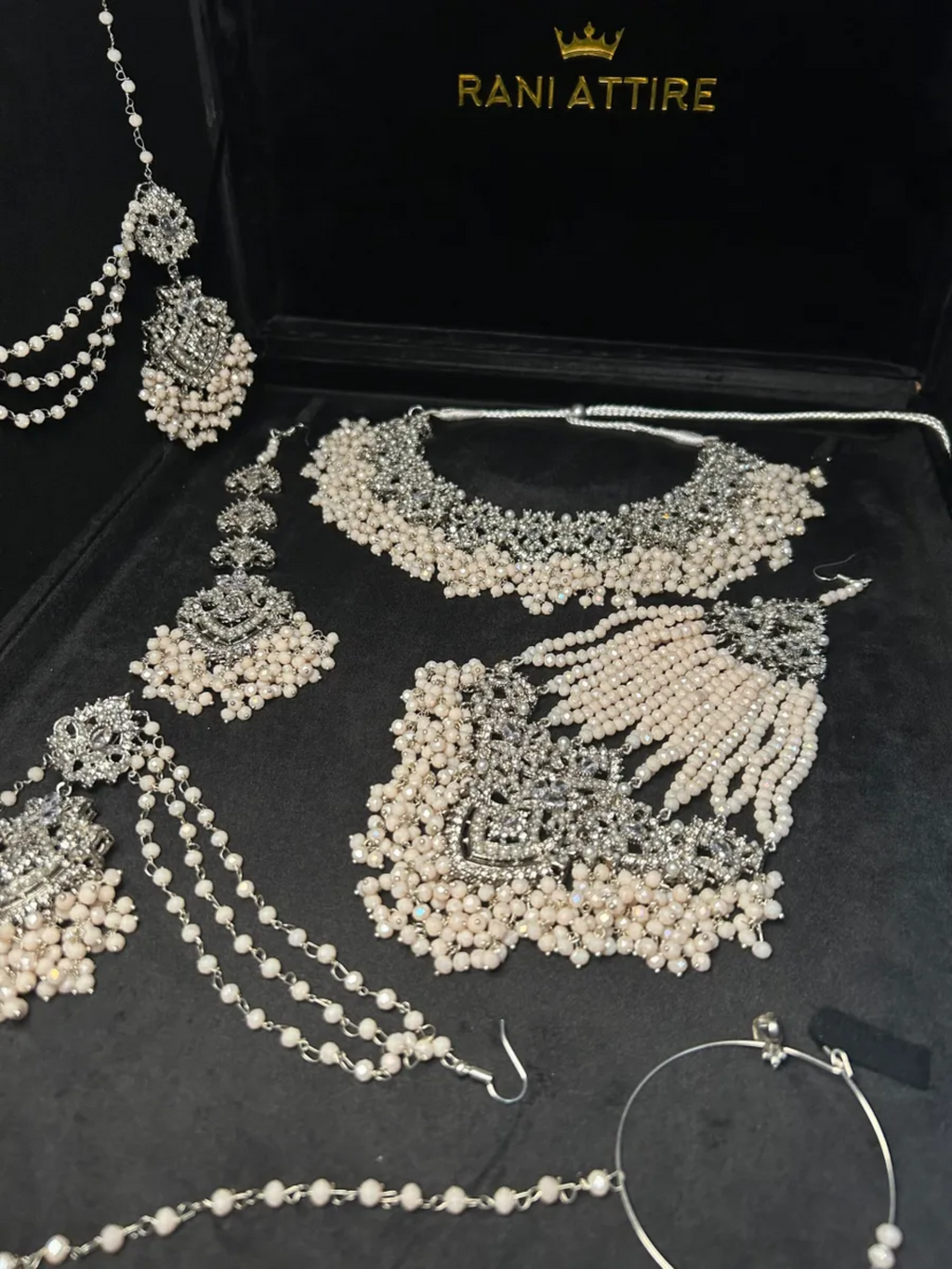 Bisque Beige & Silver Bridal Set - Jewelsbyrani