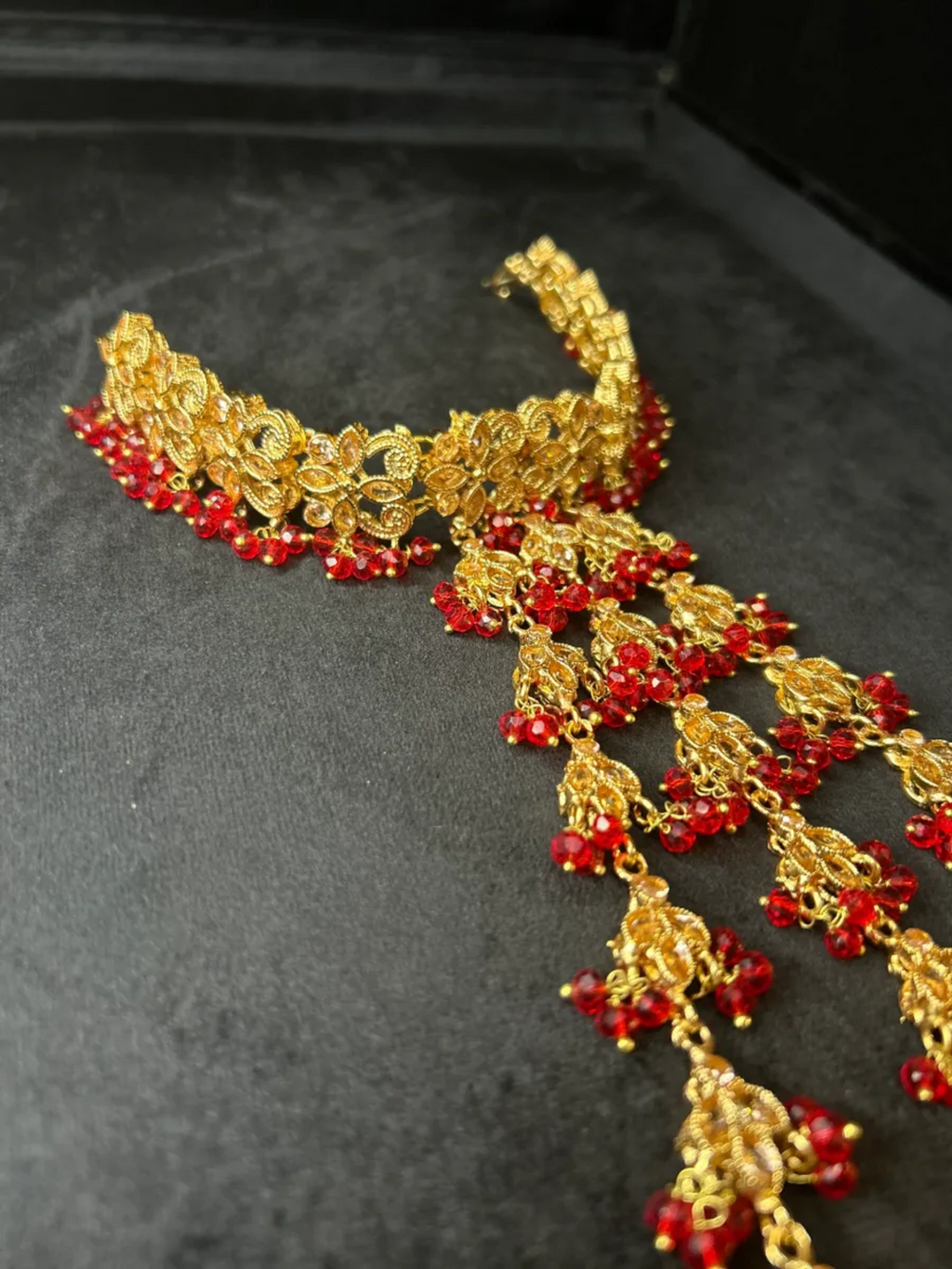 Red Bridal Hand Piece | Angla - Jewelsbyrani