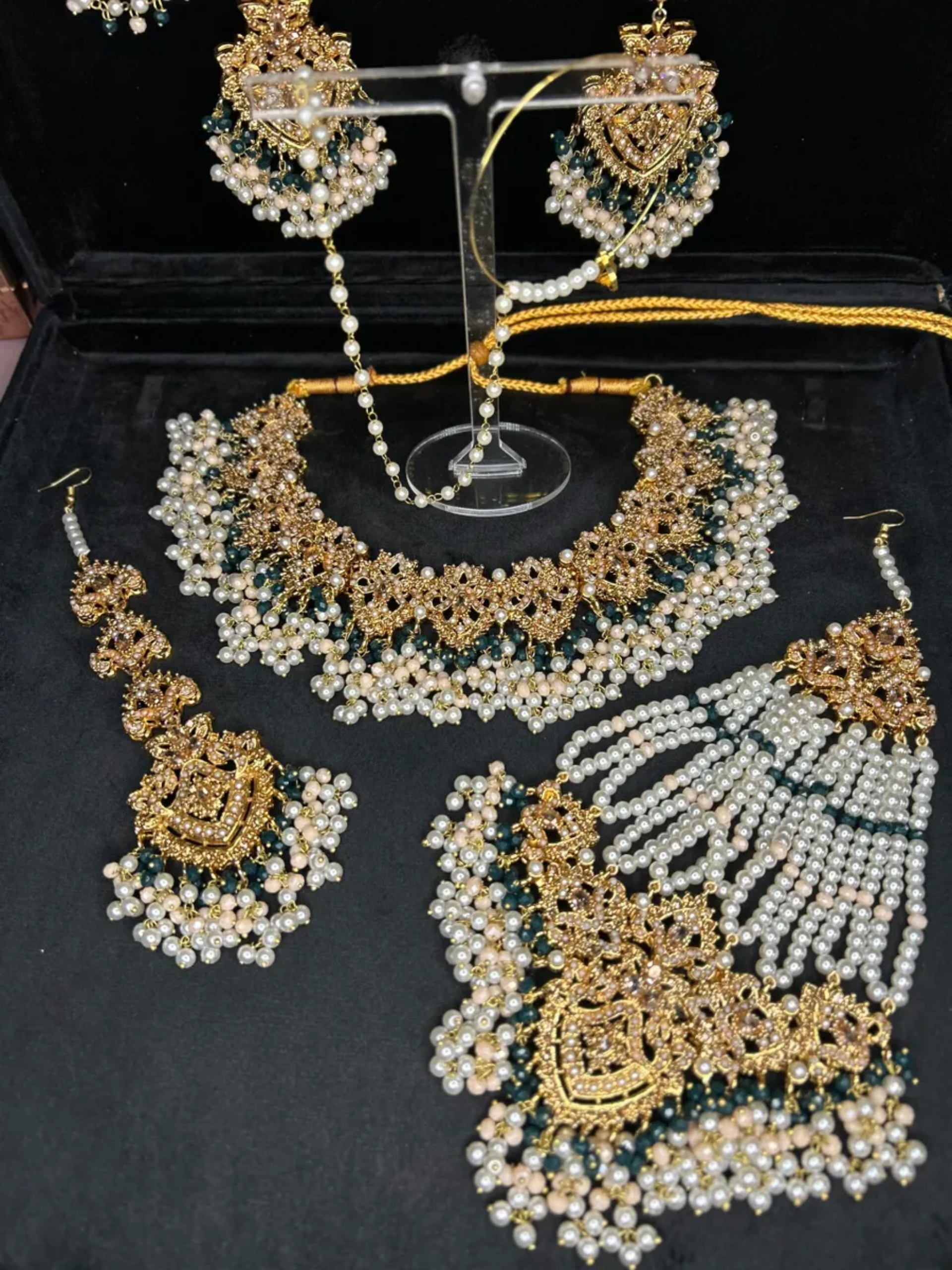 Cream & Green Necklace set, with heavily beaded earrings & tikka.