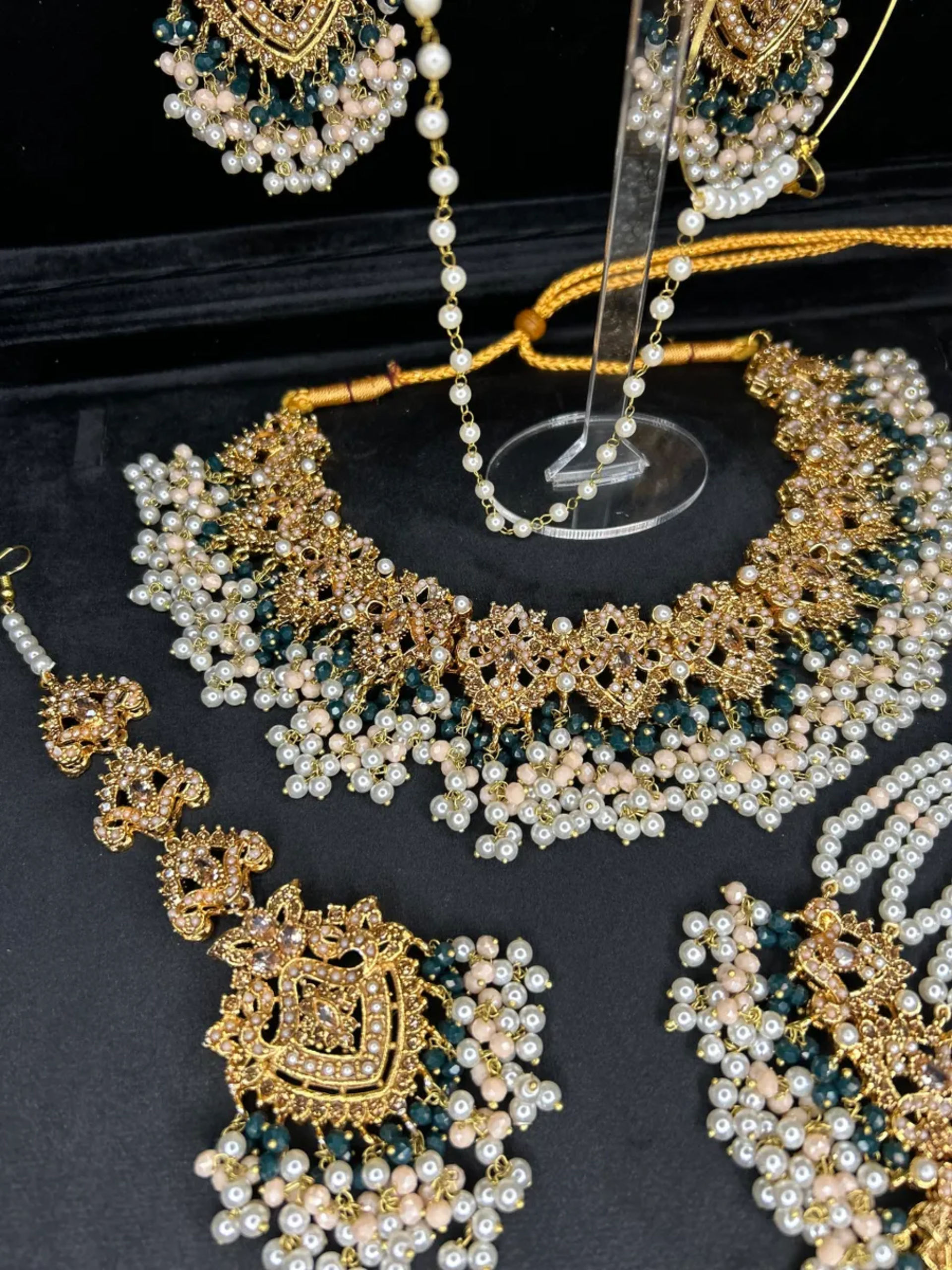 Cream & Green Necklace set, with heavily beaded earrings & tikka.
