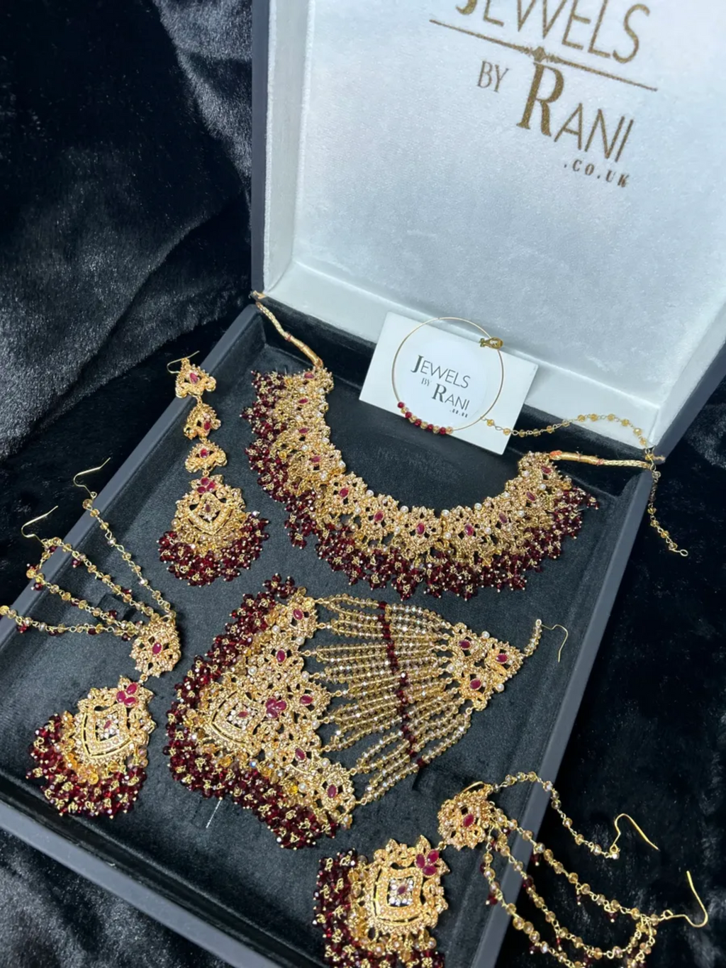 Beautiful Gold & Maroon Pakistani Bridal set, with heavily beaded earrings & tikka. - Jewelsbyrani