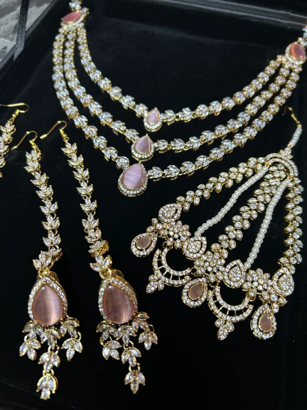 24 crt Gold Plated - Beautiful Maroon Pakistani Bridal Jewellery Set
