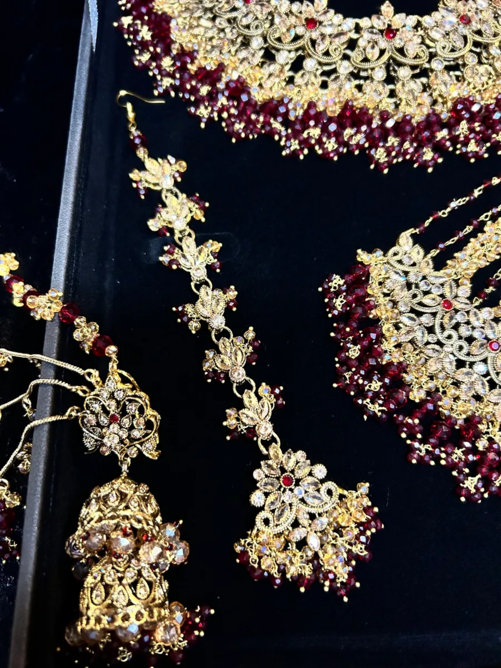 24 crt Gold Plated - Beautiful Maroon Pakistani Bridal Jewellery Set - Jewelsbyrani