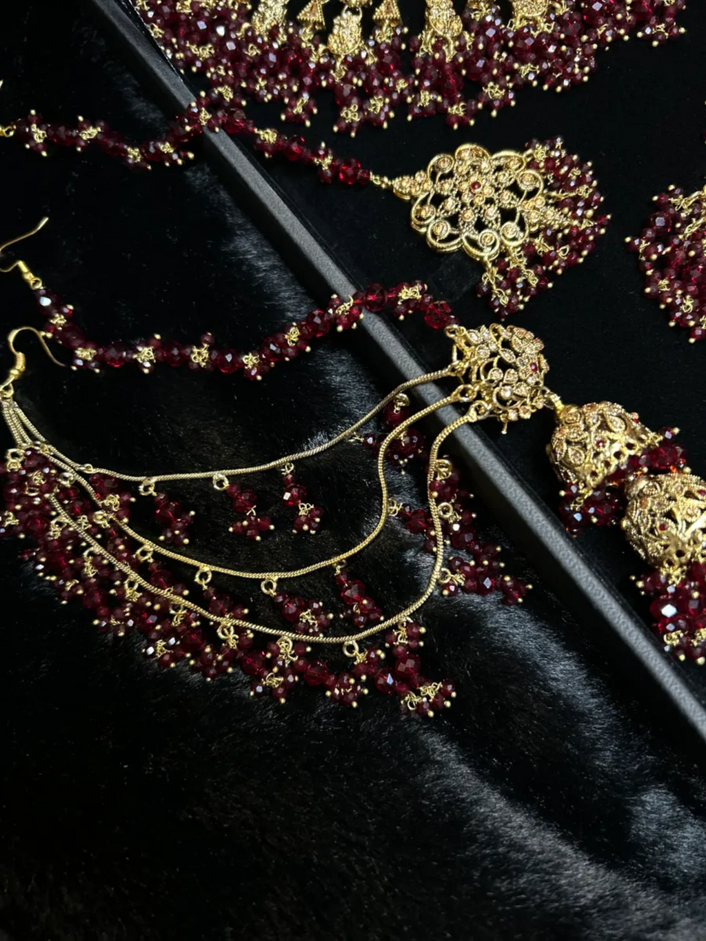 24 crt Gold Plated - Beautiful Maroon Pakistani Bridal Jewellery Set - Jewelsbyrani