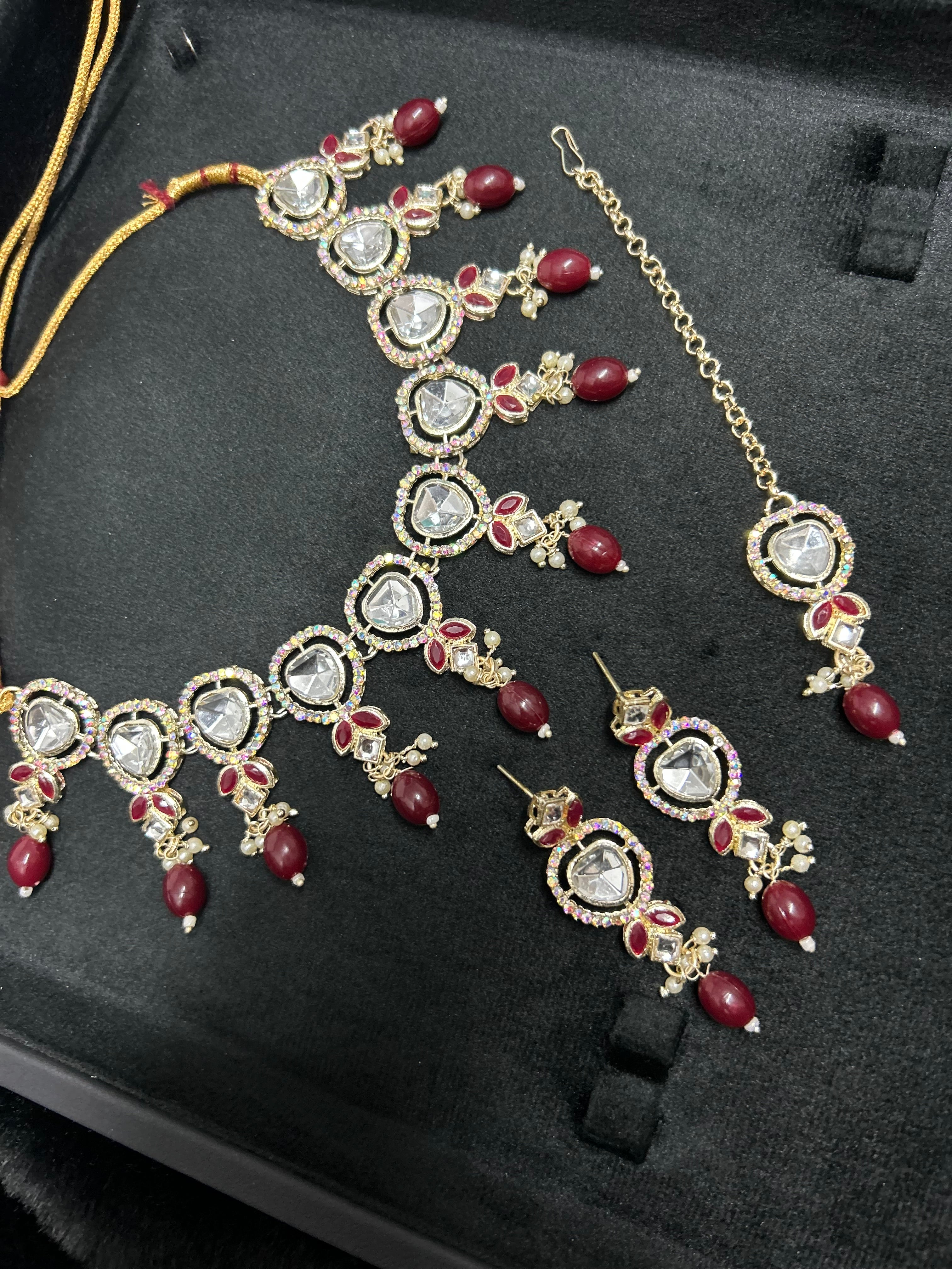 Maroon Light Weight Necklace Set