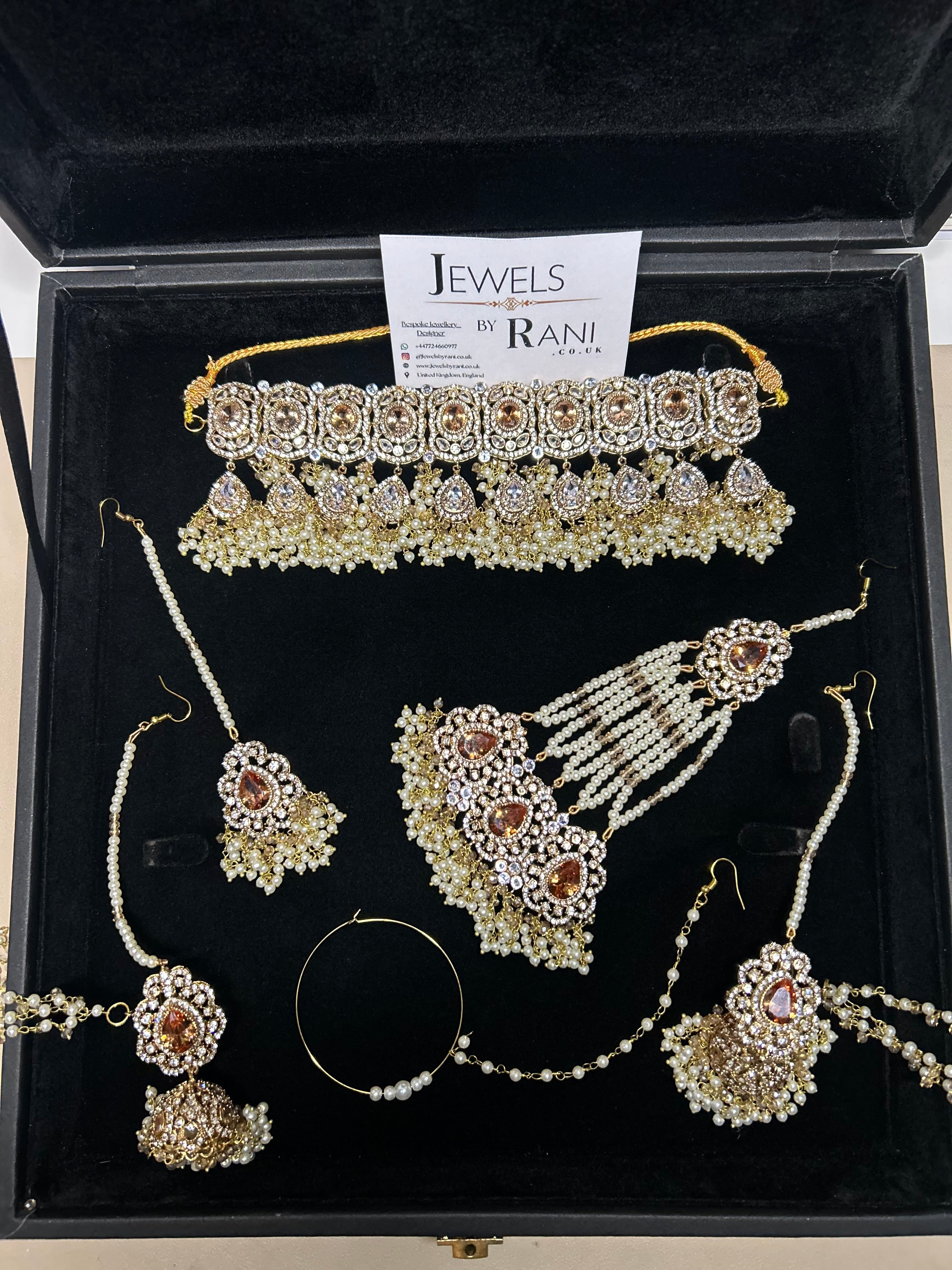 Style 5 - 2026 Gold and White Choker set