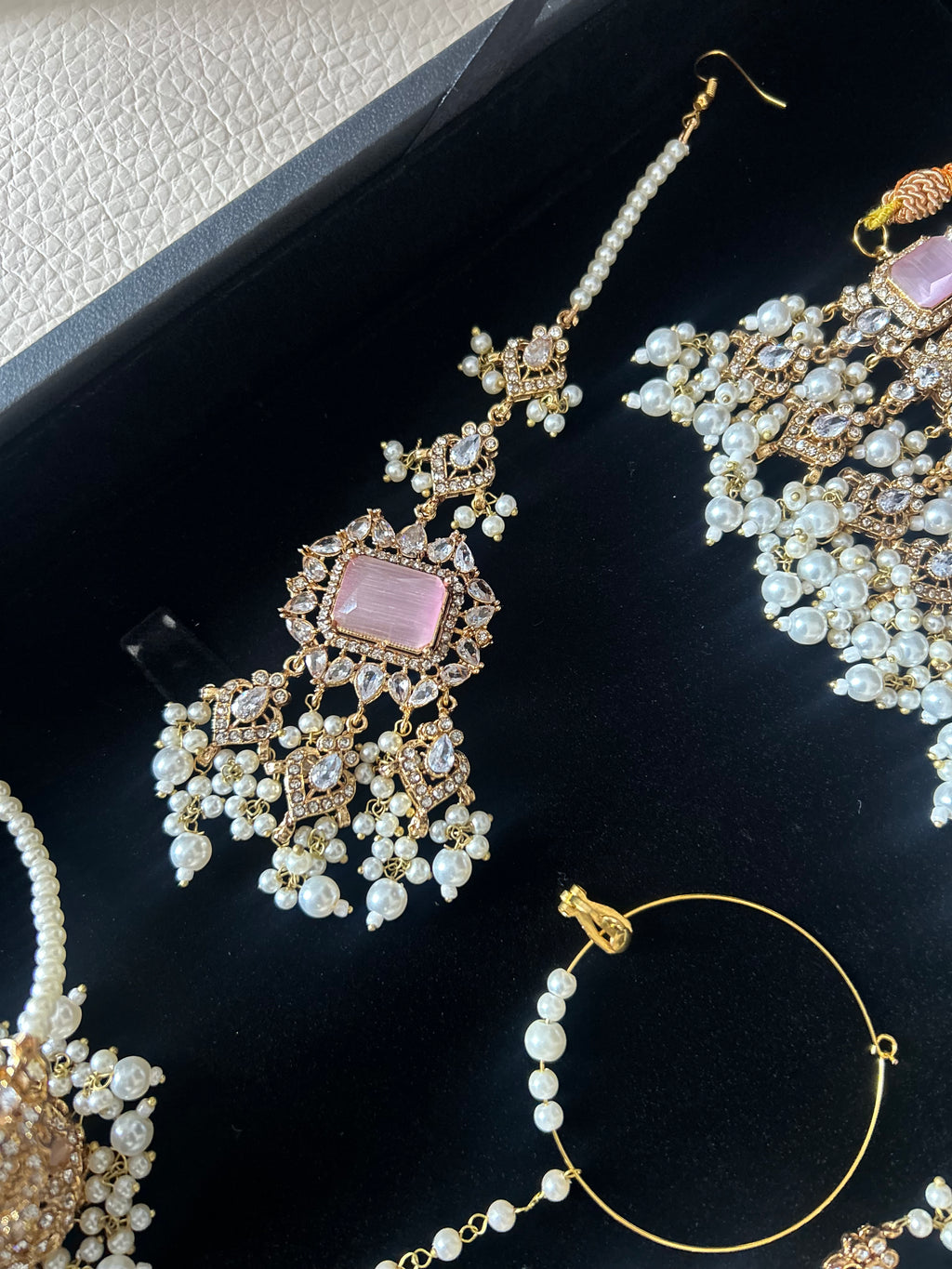 2026 Collection | Pink and White Choker Set
