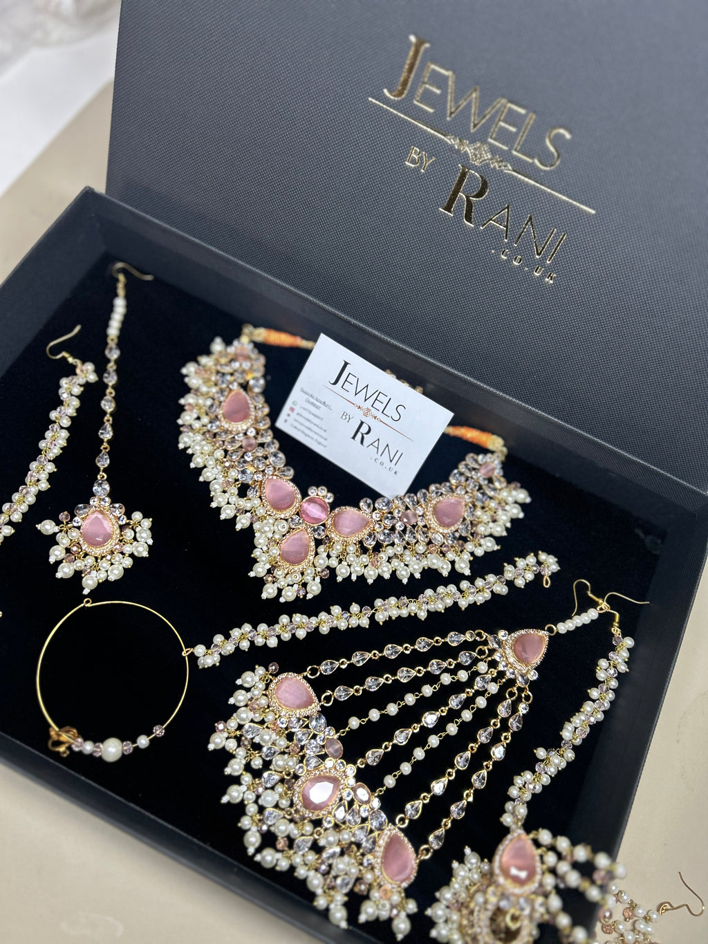 Trending Pink and White Necklace Set - Style 52905
