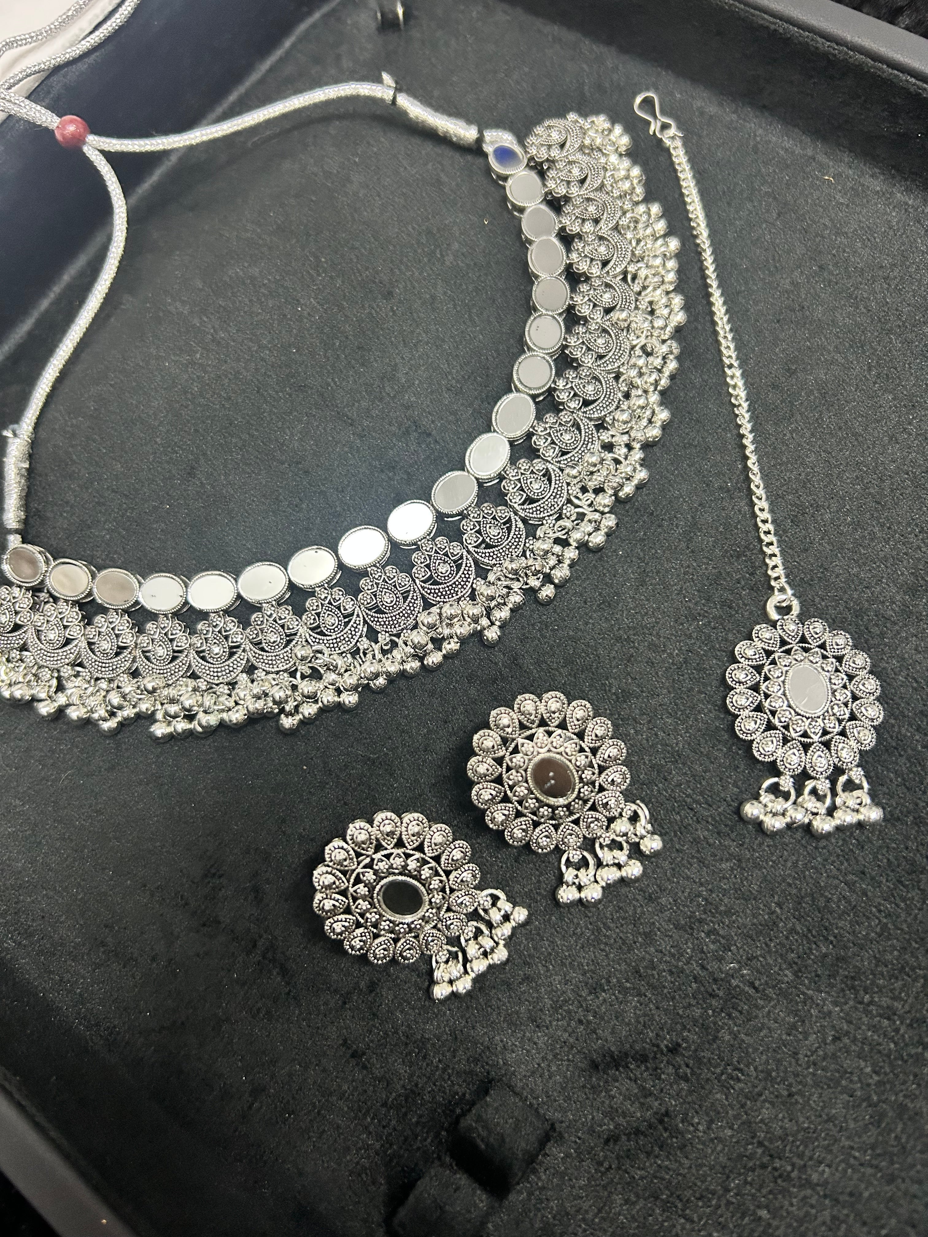 Stylish Silver Necklace