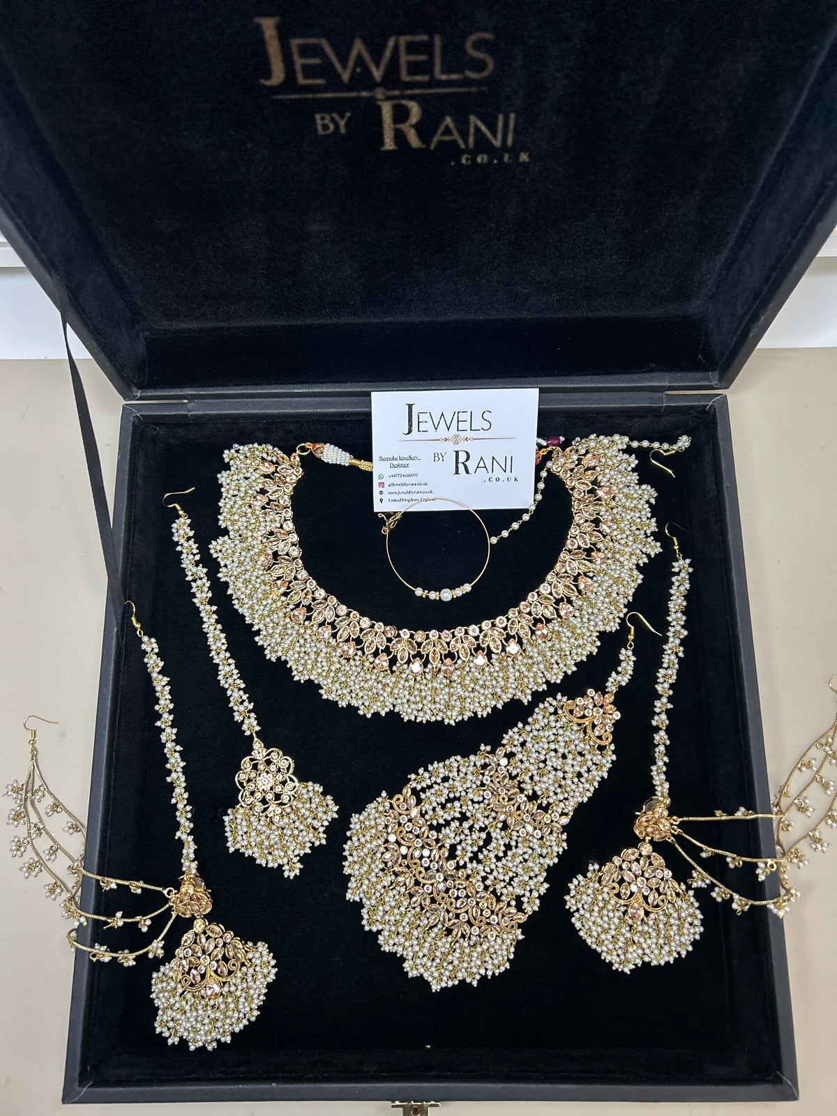 Pearly White & Gold Bridal Jewellery Set Style 429