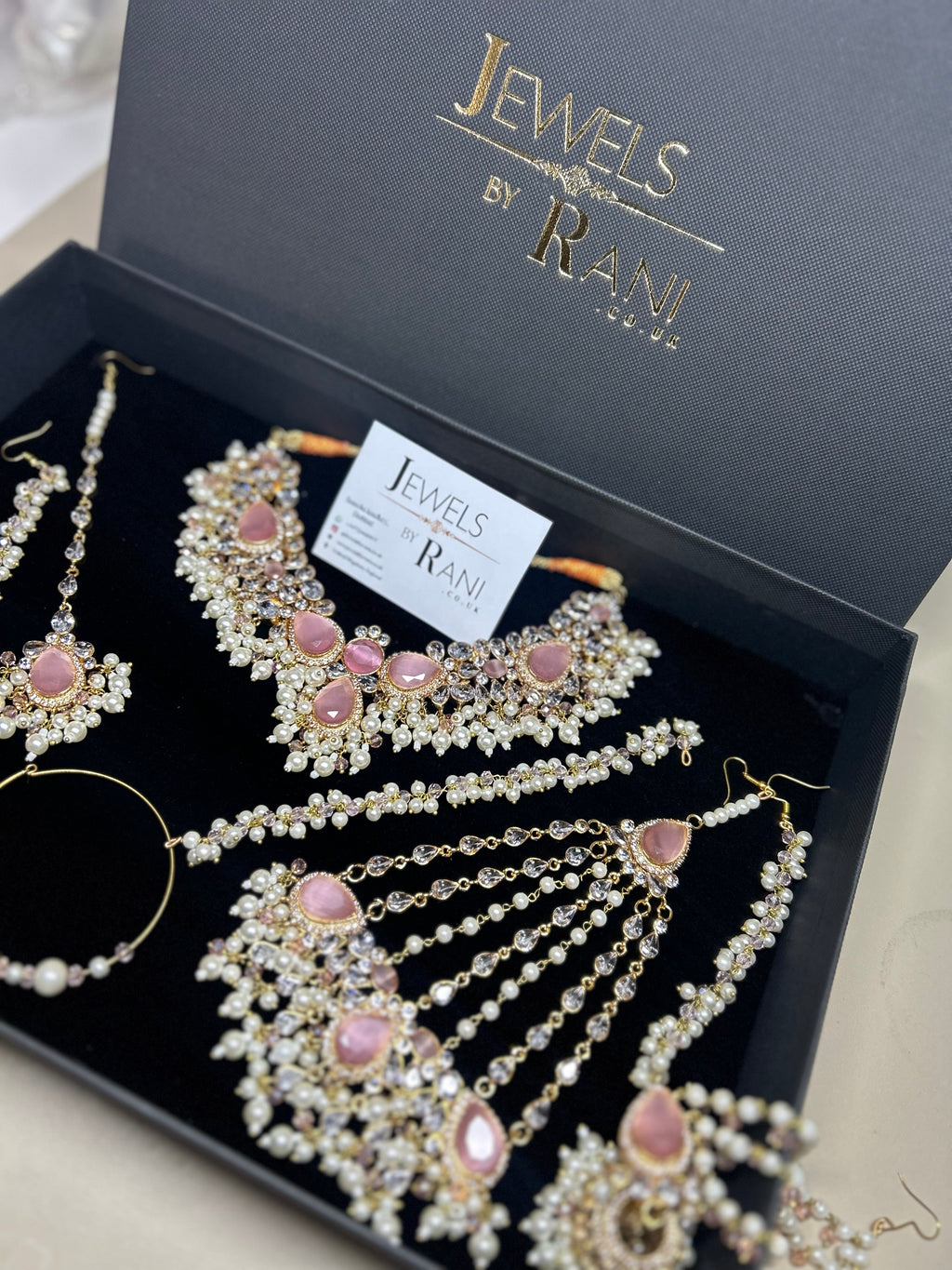 Trending Pink and White Necklace Set - Style 52905